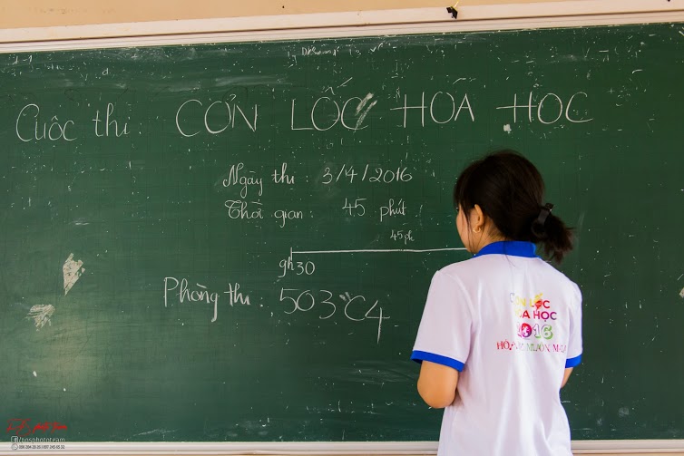 Ấn[-]tượng[-]vòng[-]loại[-]cuộc[-]thi[-]học[-]thuật[-]"Cơn[-]Lốc[-]Hóa[-]Học"[-]lần[-]thứ[-]IX[-]năm[-]2016